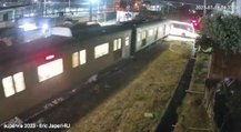 Colisão entre ônibus e trem deixa cinco feridos e suspende via férrea no RJ; Veja vídeo