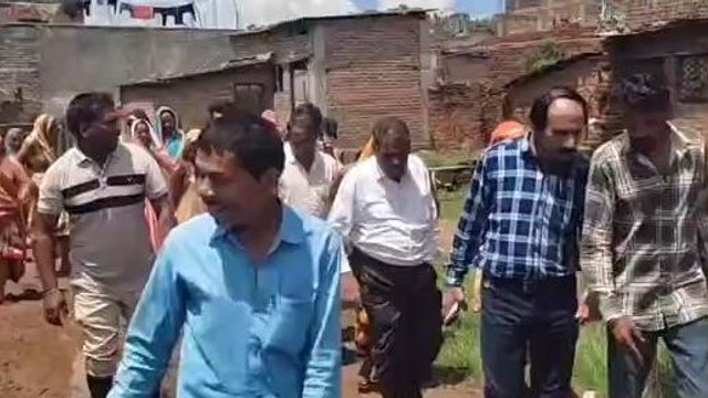 गुना: सरकारी दावों की खोली पोल, बदहाल सड़क बनी जनता की परेशानी का कारण