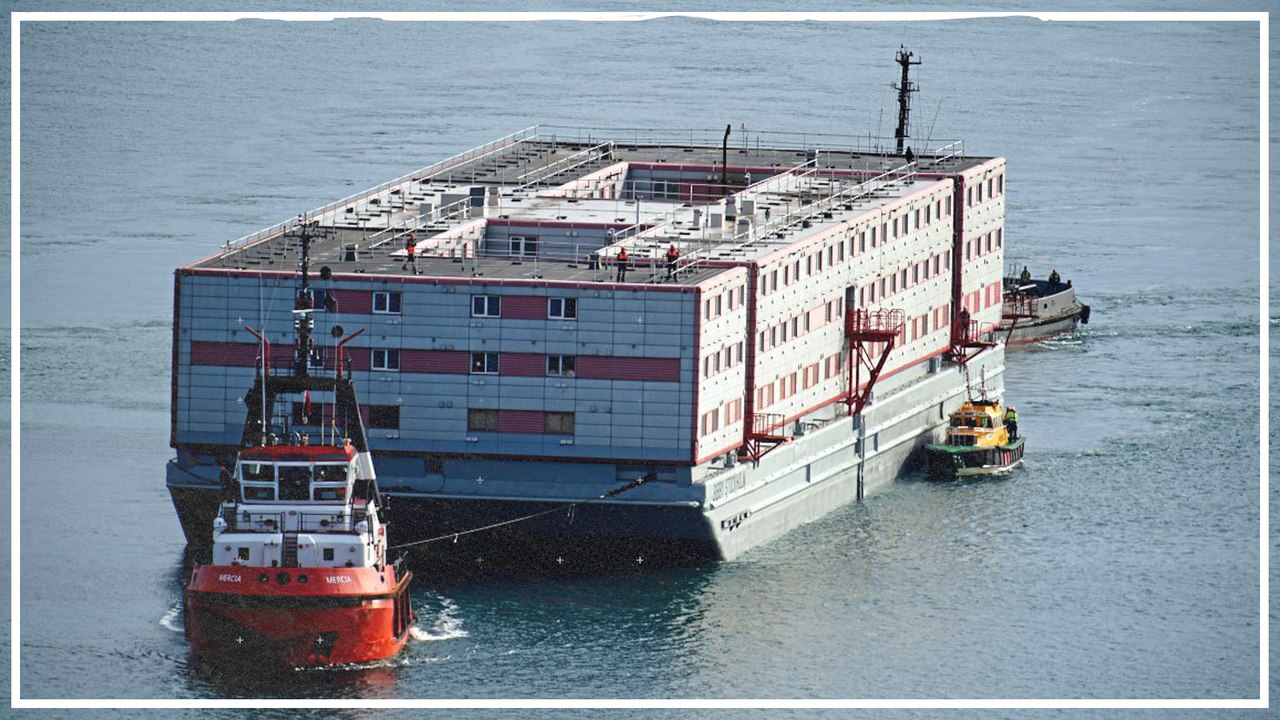 Wohnschiff für 500 Migranten legte in Großbritannien an