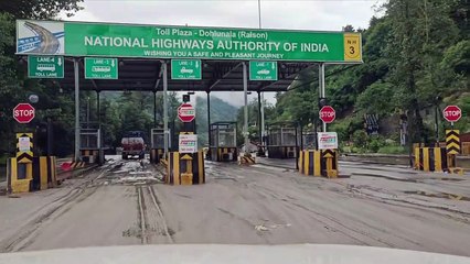 Massive flood in River Beas, Kullu , Manali , Mandi - Temporary restoration for Traffic, Roads