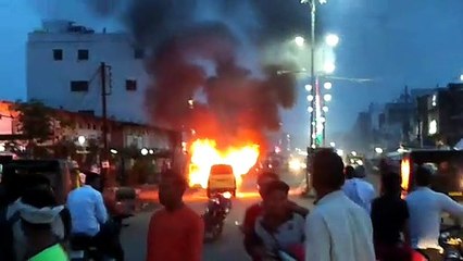 When the car burnt in the middle of the road, then there was chaos