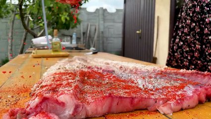 Разделка Гигантского Сома! Вкуснейший суп и Нежная запеканка из Рыбы