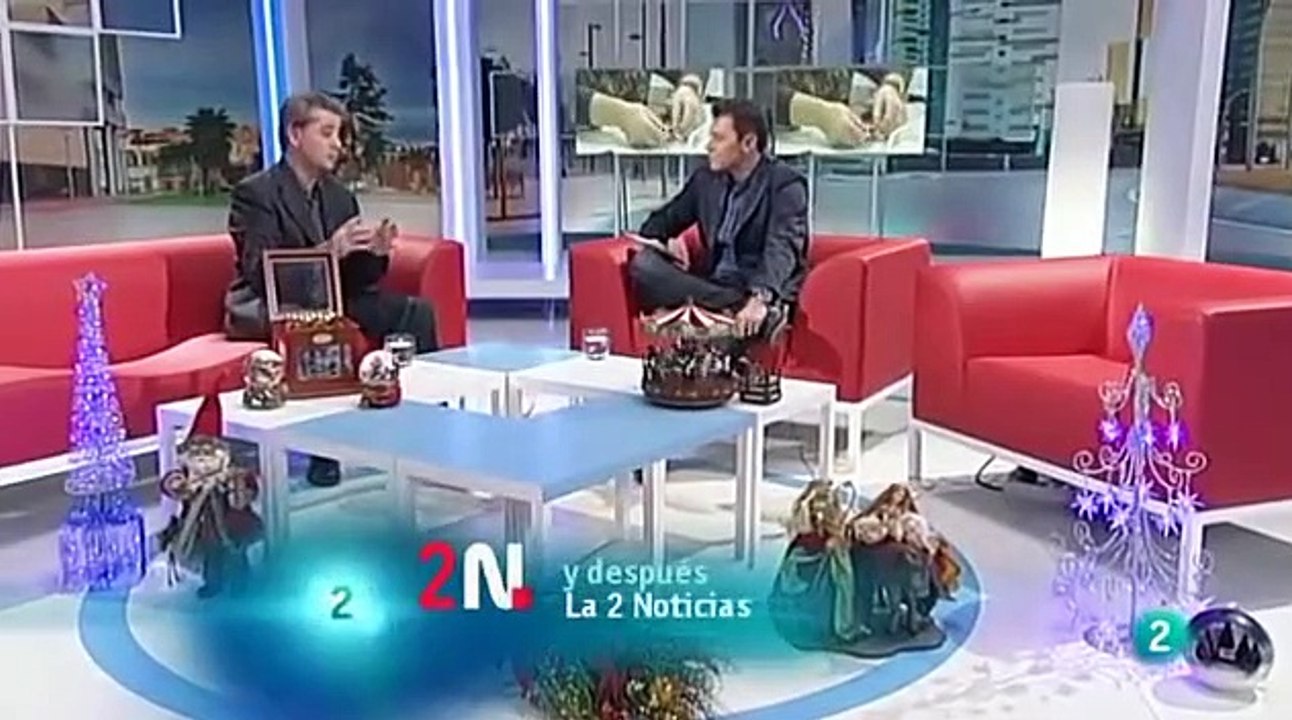 Decoración de Navidad. Adornos navideños sencillos