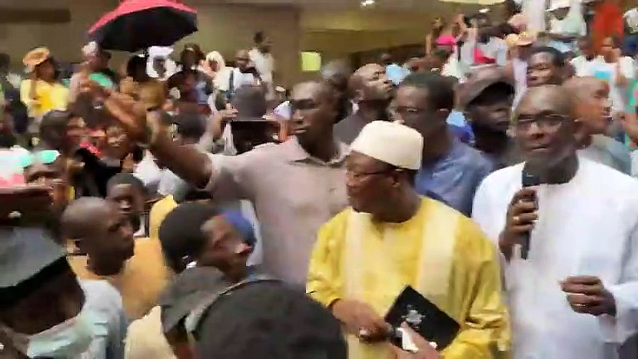 Siège de APR : Une bagarre éclate entre partisans de Amadou Ba et de Abdoulaye Diouf Sarr