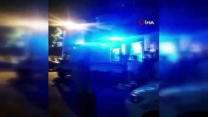 İstanbul'da bir baba oğlunu bıçaklayarak öldürdü