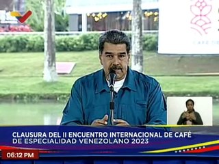 Min. de Industrias Hipólito Abreu "Están empezando a desarrollar máquinas para el proceso productivo"