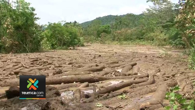 tn7-Vecinos-temen-que-represa-en-río-Agua-Zarcas-cause-graves-inundaciones-cuando-llueva-180723