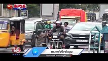 Massive Traffic Jam In Hyderabad Due To Heavy Rains | V6 Teenmaar