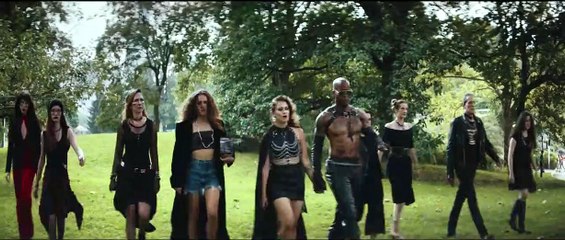Vampire Love Bande-annonce (EN)