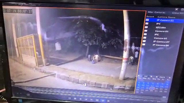 युवती के साथ आए चार बदमाशों ने की फायरिंग, गोली लगने से एक गंभीर घायल
