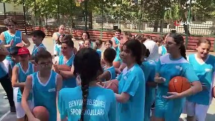 Les enfants d'Esenyurt découvrent leurs talents dans les écoles de sports d'été