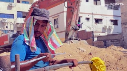 شاهد: أهالي قطاع غزة يعانون بسبب ارتفاع درجات الحرارة