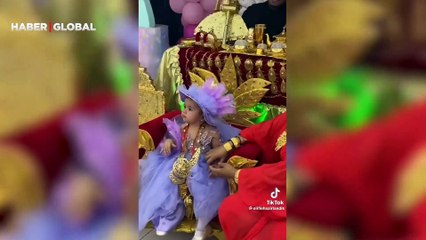 Kobra Murat torununun doğum gününü böyle kutladı! Altınları görenler gözlerine inanamadı