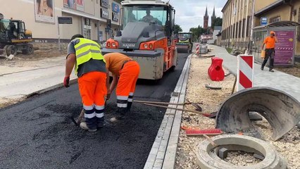 Tarnów - generlany remont ul Szkotnik na półmetku