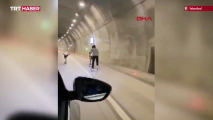 Çamlıca Tüneli'nde patenli ve kaykaylı gençlerin tehlikeli yolculuğu