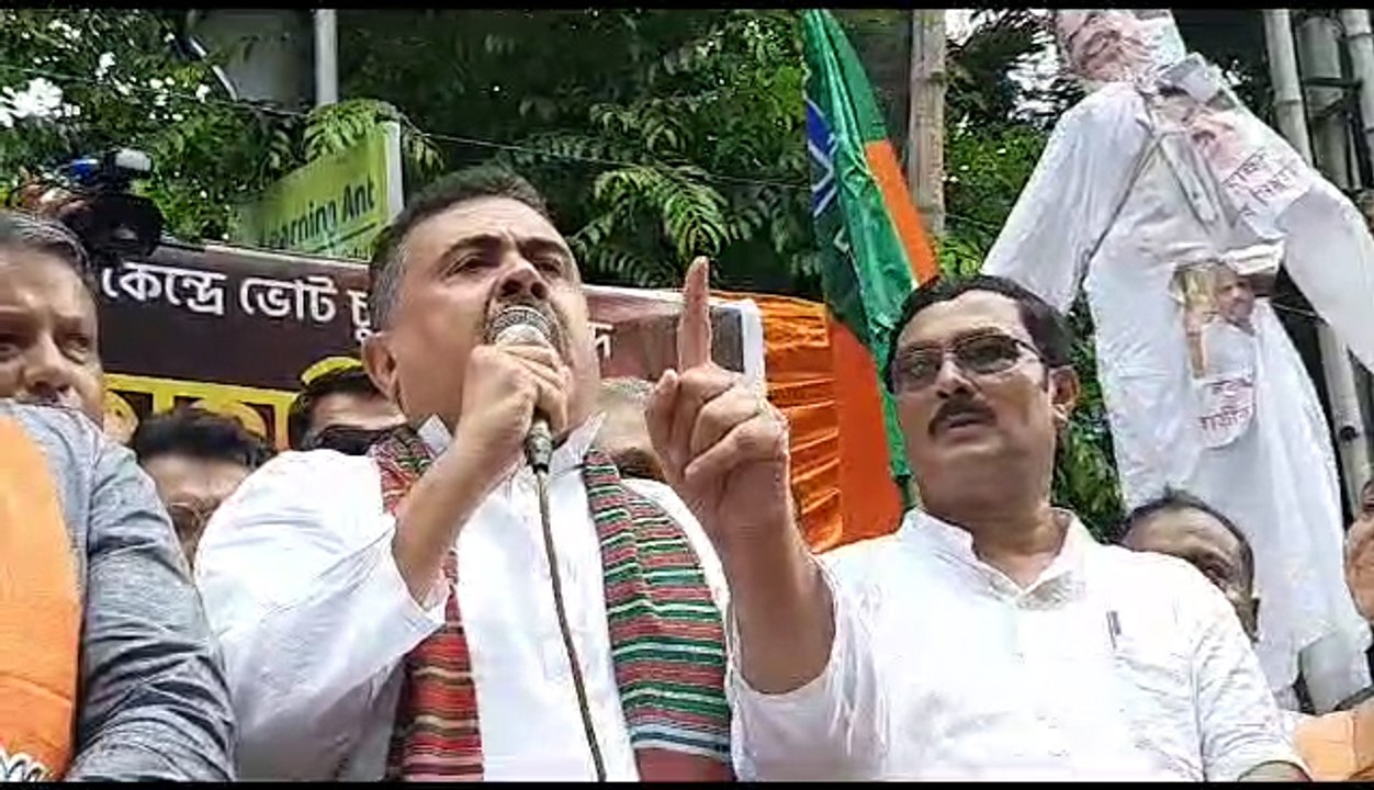 ‘আগামী সপ্তাহে মমতা বন্দ্যোপাধ্যায়ের আরেকটা চুরি ফাঁস করব’: শুভেন্দু অধিকারী | Oneindia Bengali