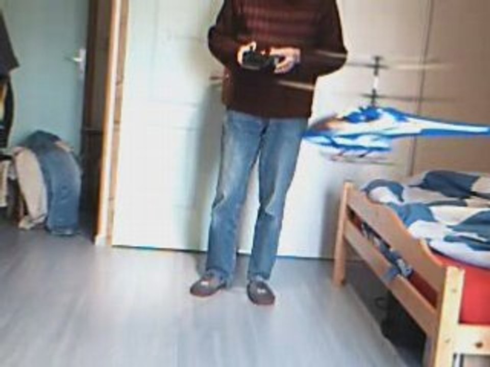 Lama vol chambre