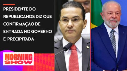 “Não são os partidos que pedem ministérios, é o presidente quem oferece”, diz Lula na Europa