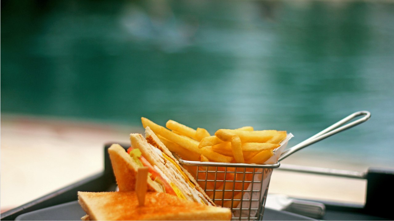 Pommes bei hitze: warum salzig essen im sommer wichtig ist