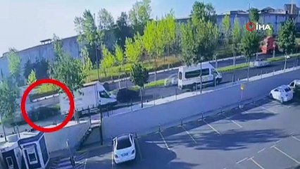 Trafikte dehşet! O anlar saniye saniye kaydedildi