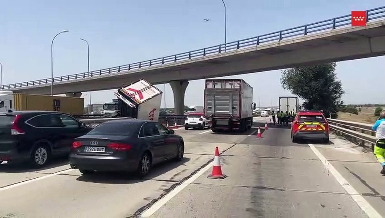 Camião tombou em Getafe, Espanha