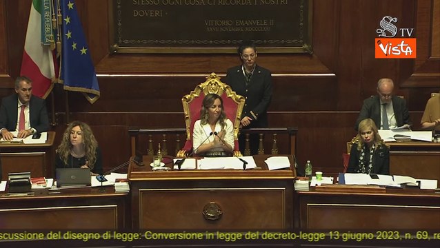 L'annuncio di Sensi (Pd) in Aula: Zaki ? stato graziato , scatta l'applauso dei Senatori