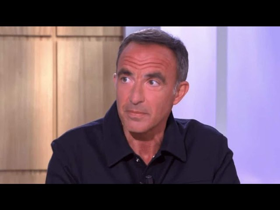 "Il me fatigue, le grec" : Nikos Aliagas cash sur les dessous de son départ de 50’ Inside