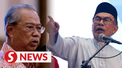 Anwar shows proof of Felda claim, tells Muhyiddin to apologise
