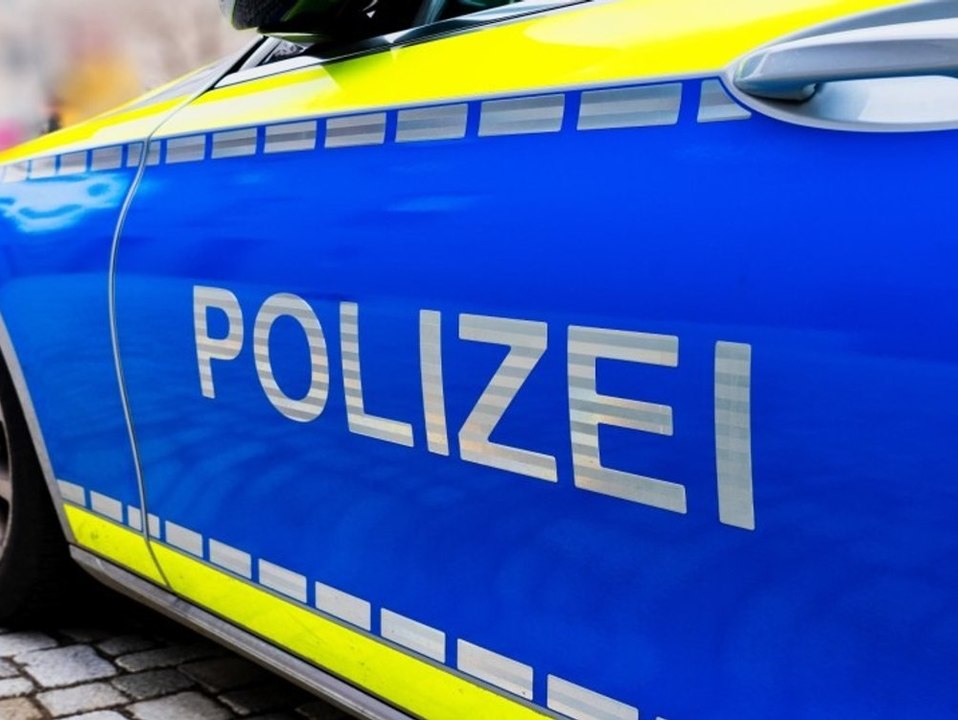 Polizei warnt vor 'entlaufenem Wildtier' nahe Berlin