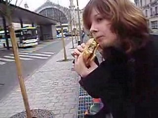 Les écloper's mangent MacDo [ 2 ]