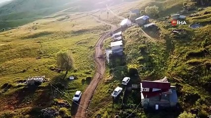Dans les hauts plateaux de Gümüşhane, les poêles ne s'éteignent pas non plus en été.