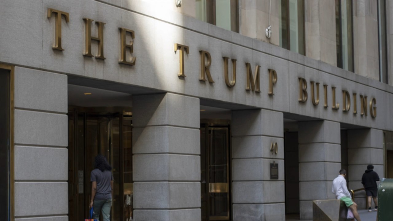 Trump-firma heuerte mutmaßlichen serienmörder an