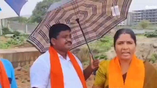 నాగర్ కర్నూల్: డబుల్ బెడ్ రూమ్ ఇండ్లను సందర్శించిన బీజేపీ నాయకులు
