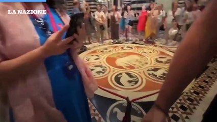 "Venite a conoscere la meraviglia delle capacit? dei nostri avi. ? tutta qui, nel Duomo di Siena"