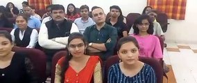 SURAT VIDEO : सूरत के प्रभारी संपादक प्रदीप जोशी ने पत्रकारिता के छात्रों को दिए टिप्स
