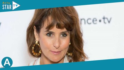 Faustine Bollaert en béquilles : en vacances, l'animatrice enchaine les soucis