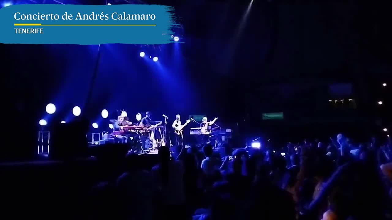 Andrés Calamaro canta “Que te vote Txapote” en un concierto en Tenerife
