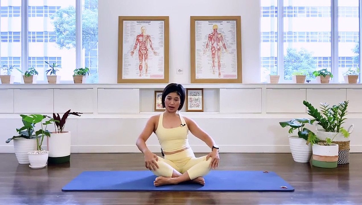 20 min Get stronger, stand up straight & look better - Pilates Upper Back & Shoulders Workout