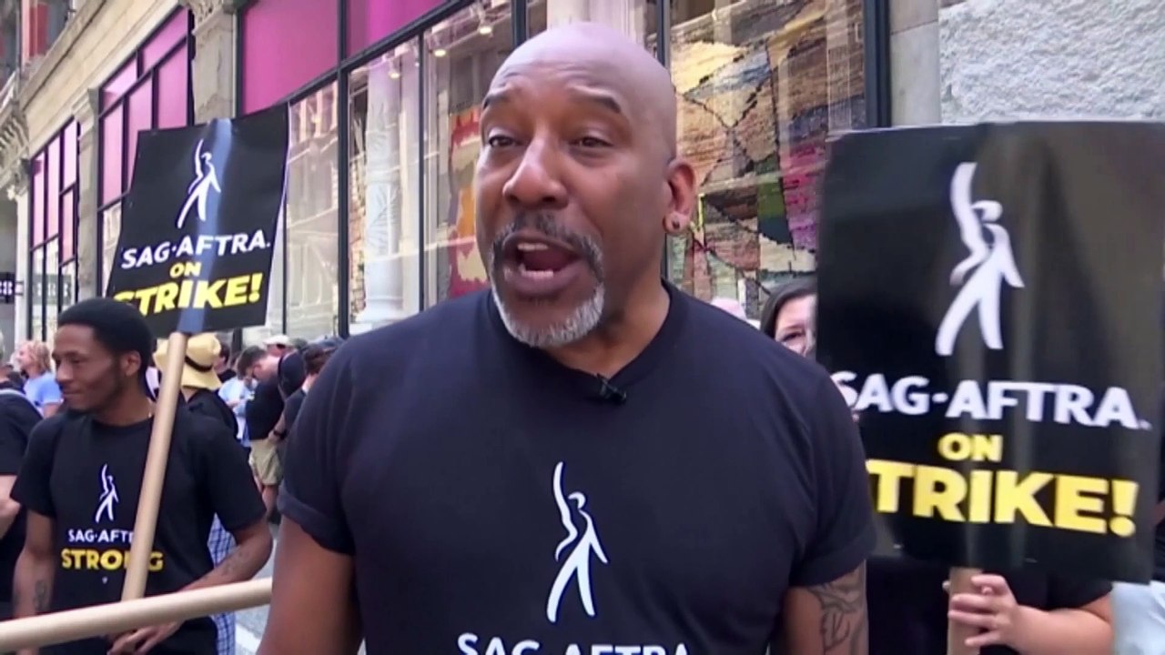 Writers and actors continue to rally against Hollywood studios for fairer conditions