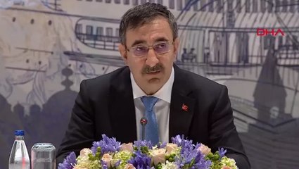 Cumhurbaşkanı Yardımcısı Cevdet Yılmaz, Dolmabahçe Sarayı'nda iş dünyasının temsilcileriyle bir araya geldi