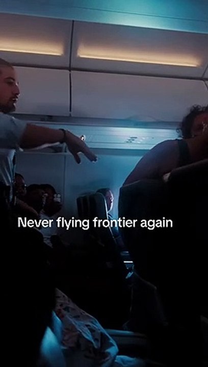 Rixa em avião