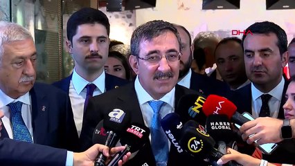LE VICE-PRÉSIDENT CEVDET YILMAZ RÉPOND AUX QUESTIONS DES JOURNALISTES - 1