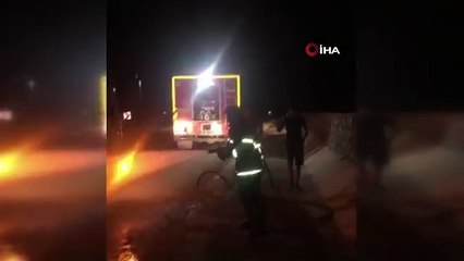 Lastikleri alev alan tıra itfaiye ekipleri müdahale etti