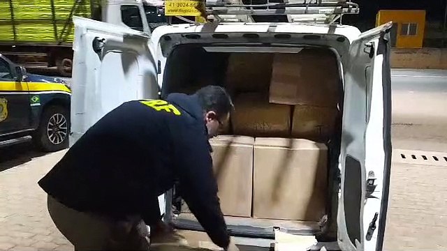 Mercadorias são apreendidas pela Polícia Rodoviária Federal em Cascavel