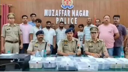 घर में छाप रहे थे नकली नोट, 8 लाख की करेंसी सहित कई गिरफ्तार