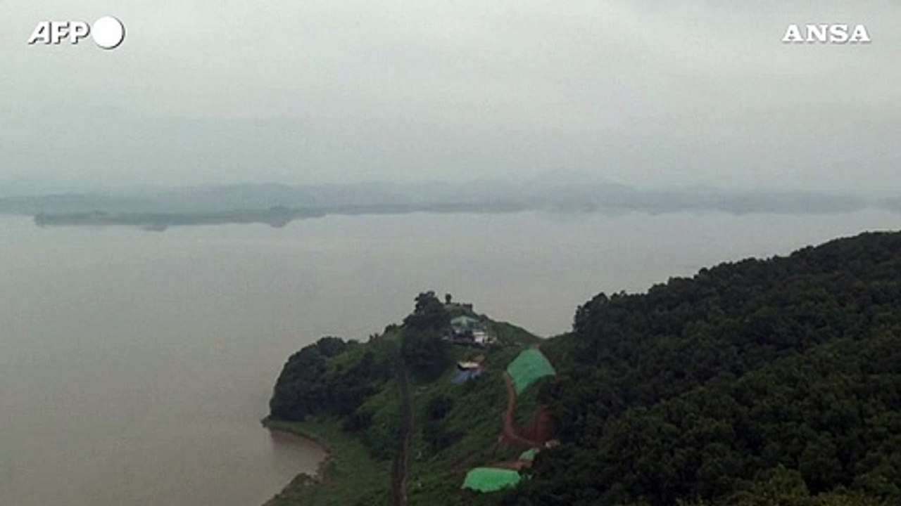 Corea del Nord, le immagini del Mar del Giappone dopo lancio di missili balistici