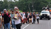 Autoridades rescatan a 116 migrantes hacinados en un autobús en Sonora, México