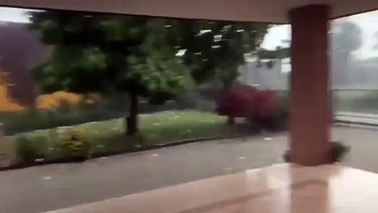 İtalya'da yumruk büyüklüğünde dolu yağdı