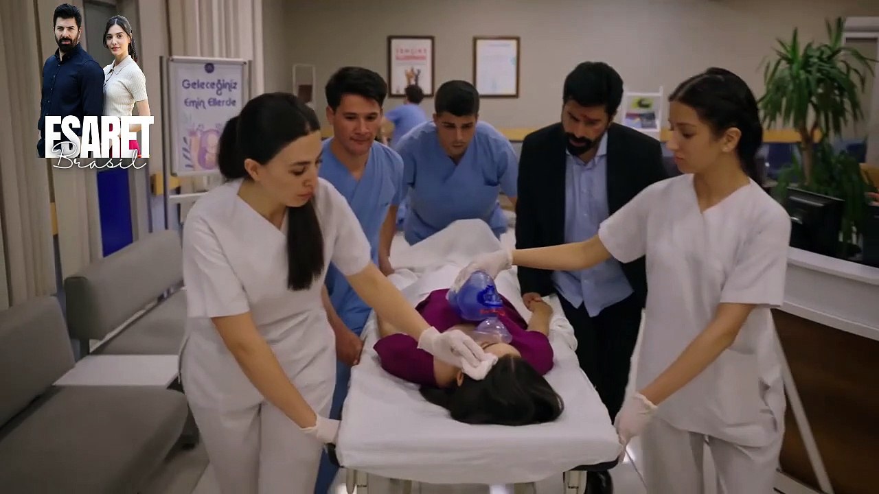 Orhun não solta as mãos de Hira – CENA EP 160