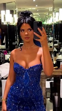 Sam Parks, la modella che fa pagare l'uomo